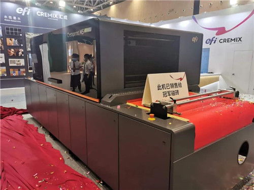 冠軍磁磚引進(jìn)efi快達(dá)平頂級設(shè)備,打造品質(zhì)護(hù)城河